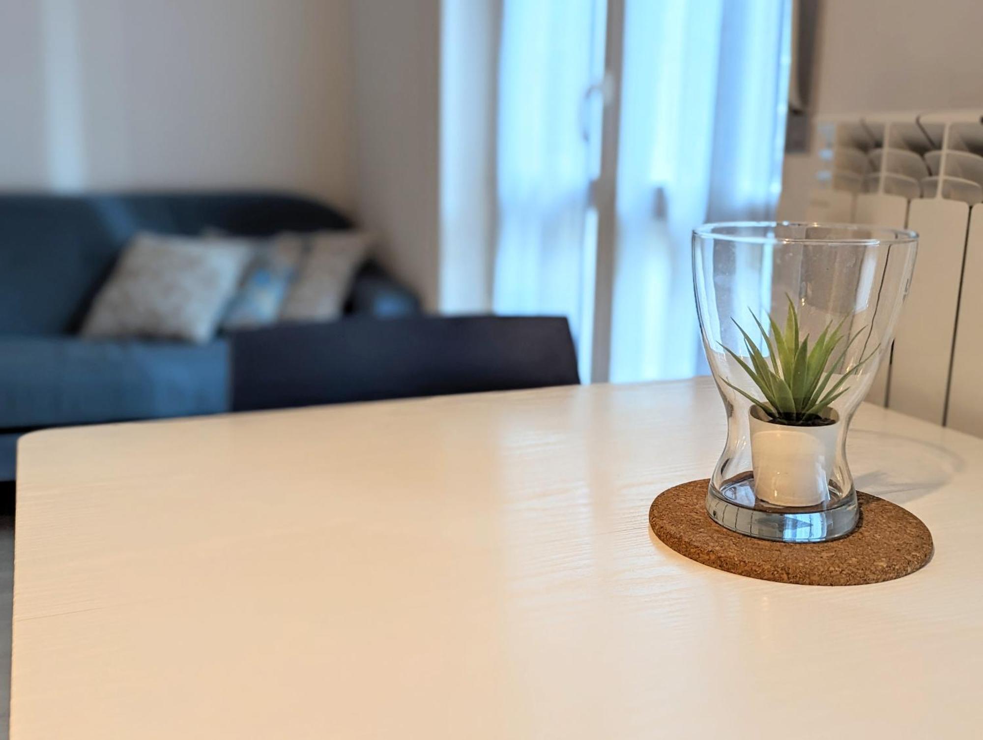 Large New Stylish Studio Apt - Metro Fast Wifi A/c Mailand